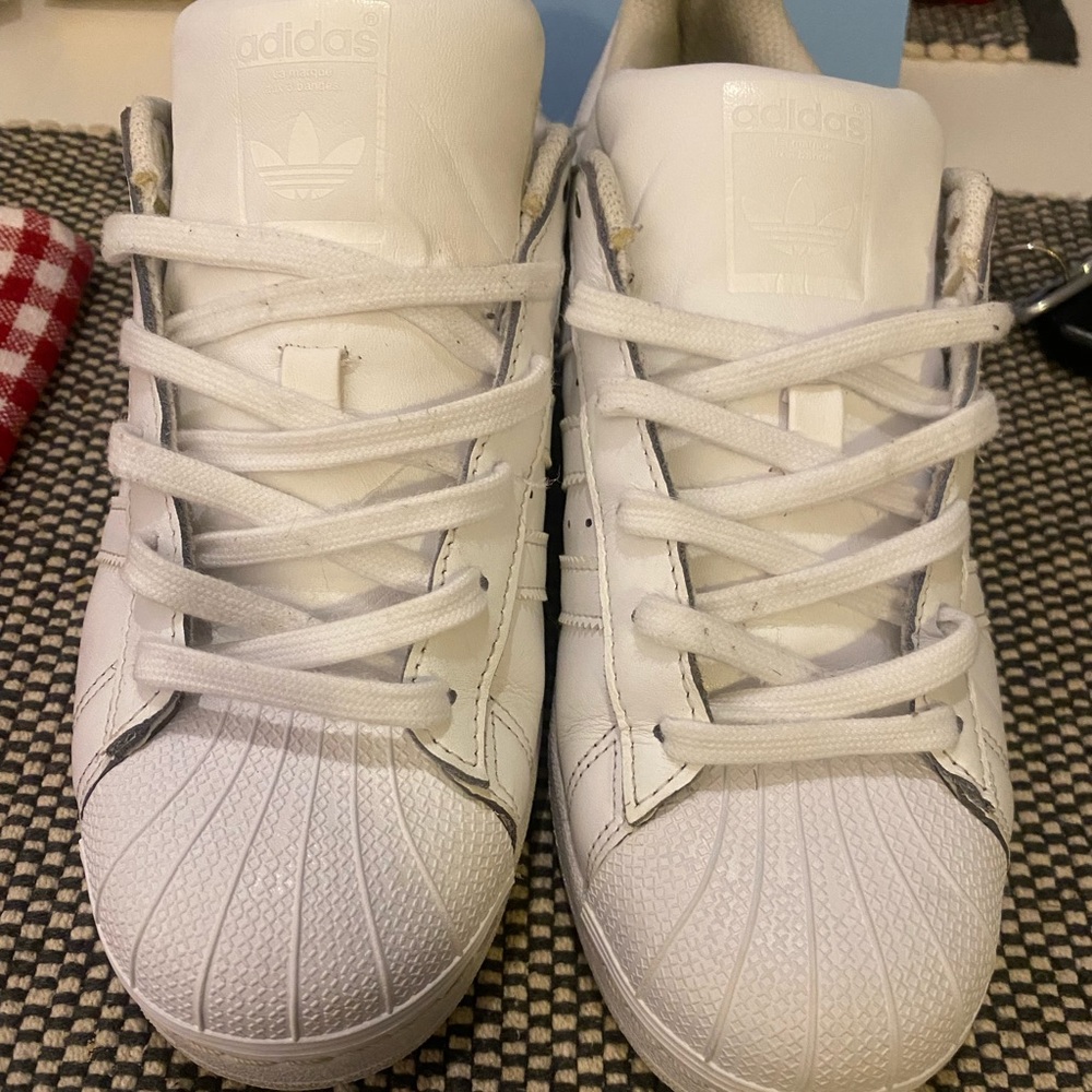 Adidas superstar
